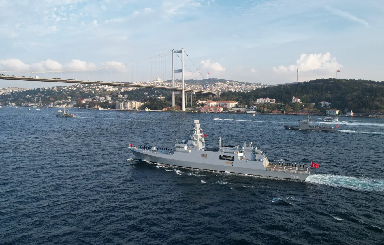 Photo wallpaper Bosphorus Bridge, TCG ISTANBUL, Turkish Naval Forces, MILGEM