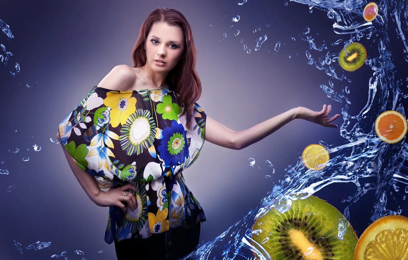 Photo wallpaper water, girl, squirt, orange, kiwi, brown hair