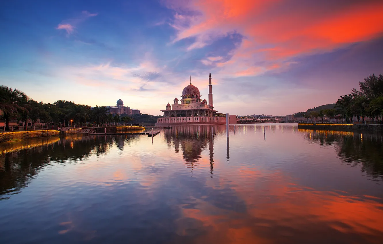 Photo wallpaper the sky, clouds, sunset, reflection, mirror, Malaysia, Putra Mosque, Putrajaya Lake