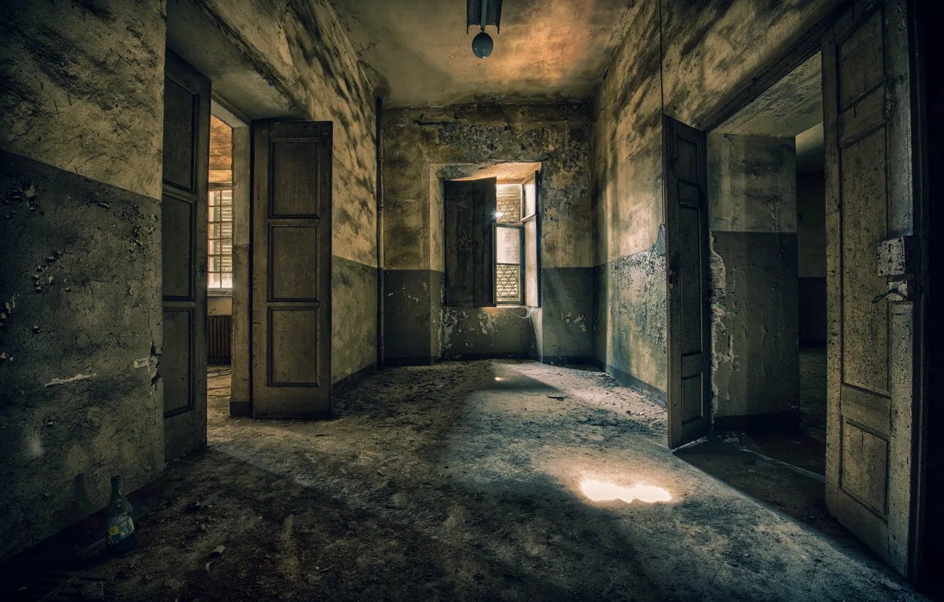 Photo wallpaper wall, the door, window