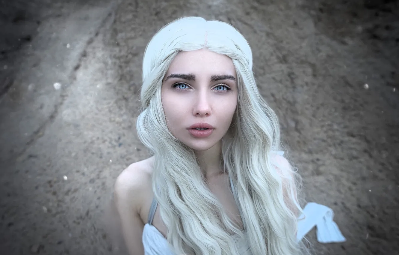 Photo wallpaper girl, rocks, outfit, image, cosplay, Daenerys Targaryen, Svetlana Hoffman, Lunny Chan