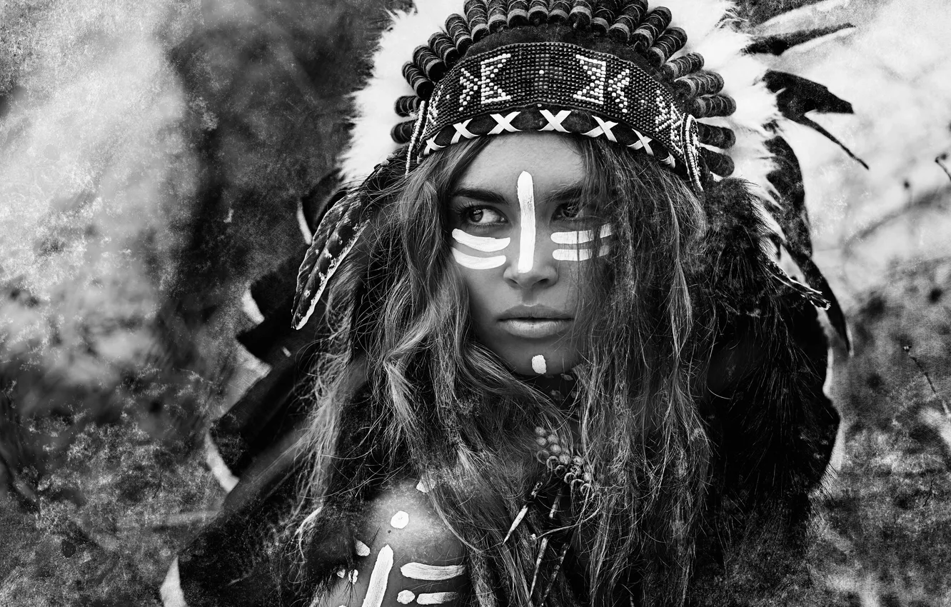 Photo wallpaper feathers, face, female, Cherokee, Costume, ethnic, Chief, Chieftain