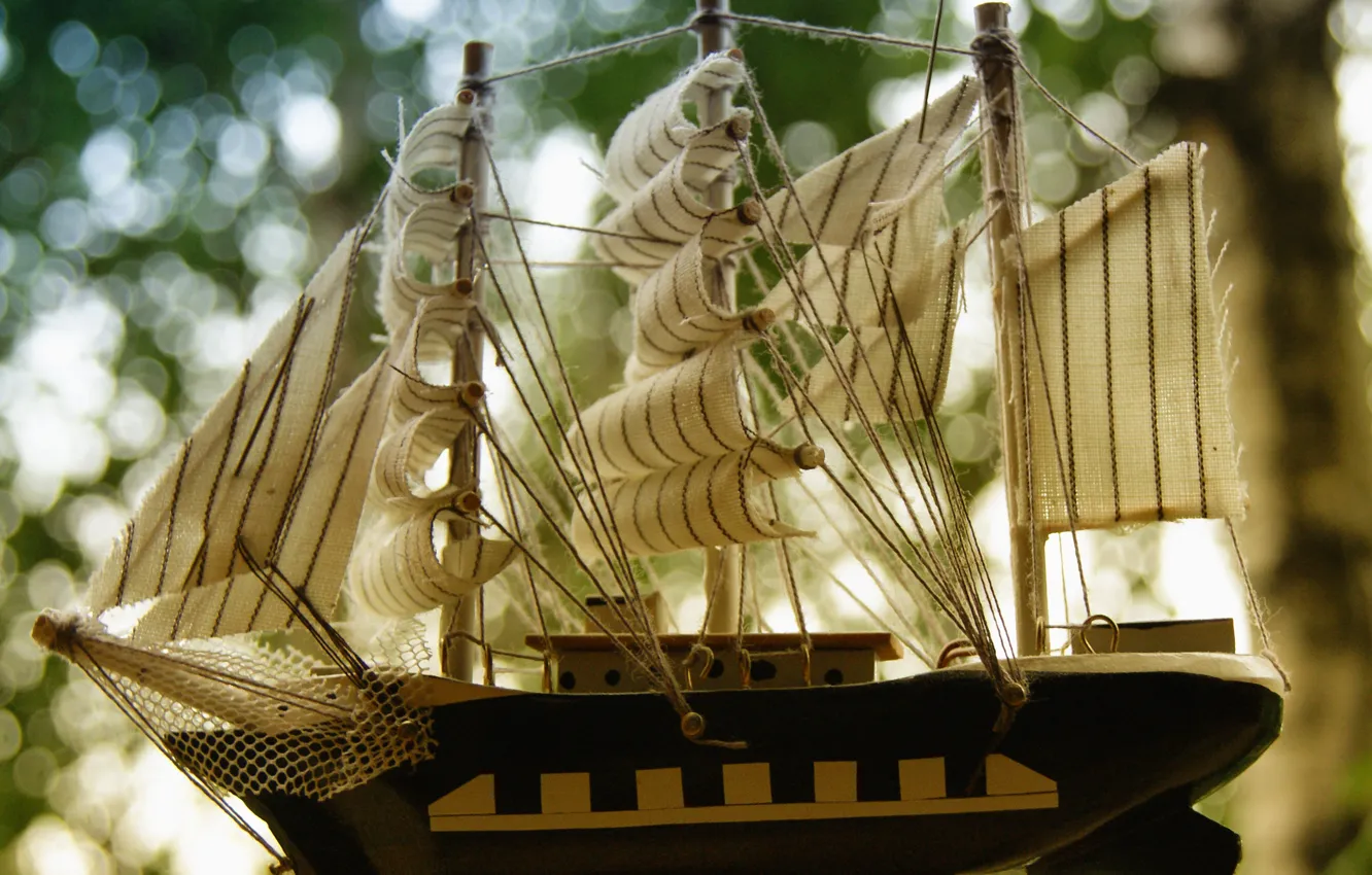 Photo wallpaper color, Ship, sails, statuetka