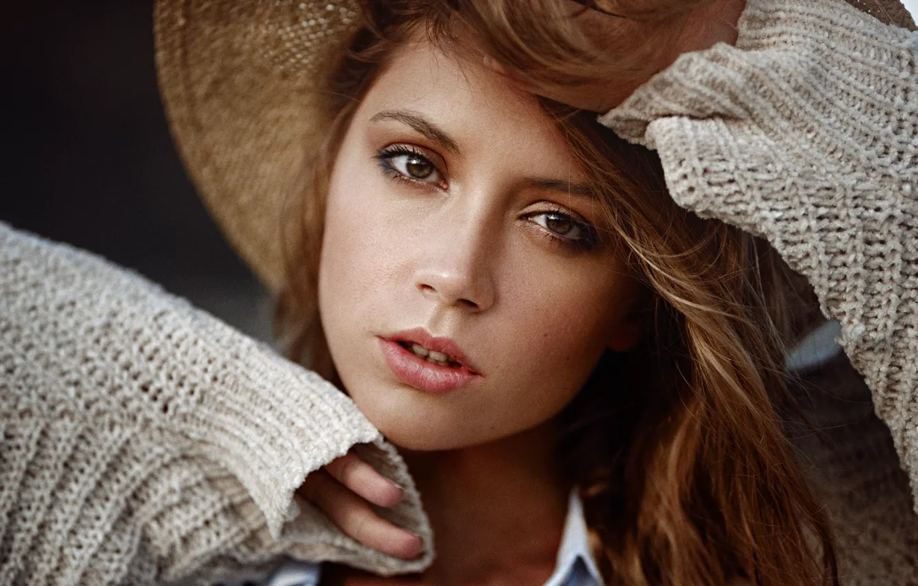 Photo wallpaper look, close-up, face, beauty, George Chernyadev, Kseniya Kokoreva, Ksenia Kokoreva, Georgy Chernyadyev