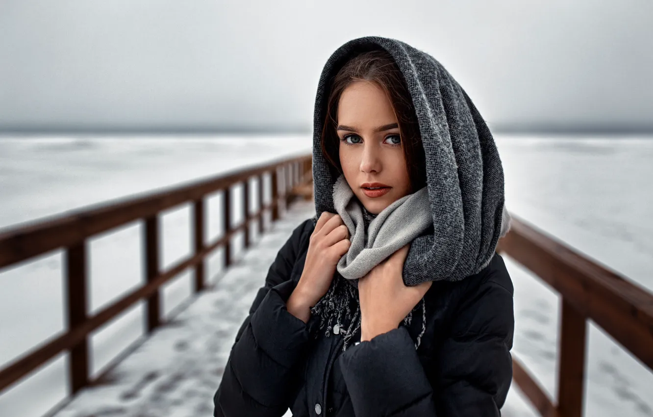 Photo wallpaper girl, photo, blue eyes, winter, snow, model, fence, bokeh