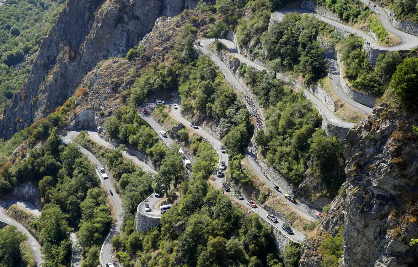 Photo wallpaper sport, athlete, cyclist, platoon, The peloton, The tour de France, Saint Jean de Maurienne, procycling