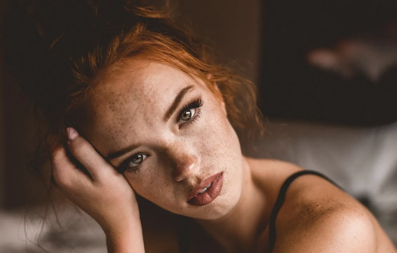 Photo wallpaper portrait, red hair, Riley Rasmussen