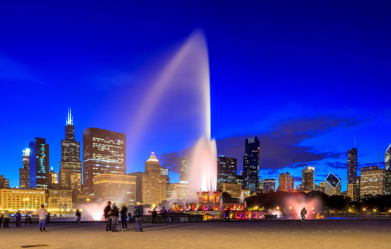 Photo wallpaper the sky, lights, people, home, the evening, area, Chicago, fountain