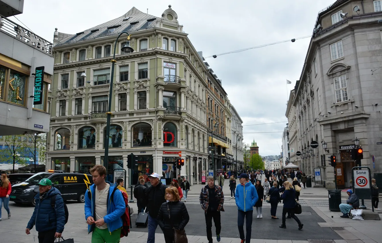 Photo wallpaper the city, home, area, pedestrians