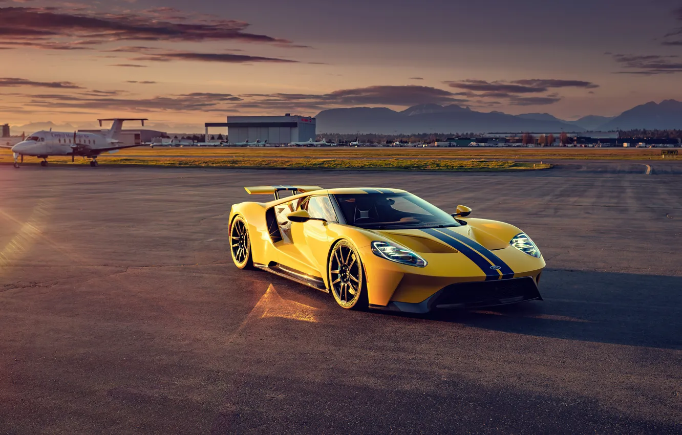 Photo wallpaper Ford, supercar, yellow, airport, jet, Ford GT MK II 5k