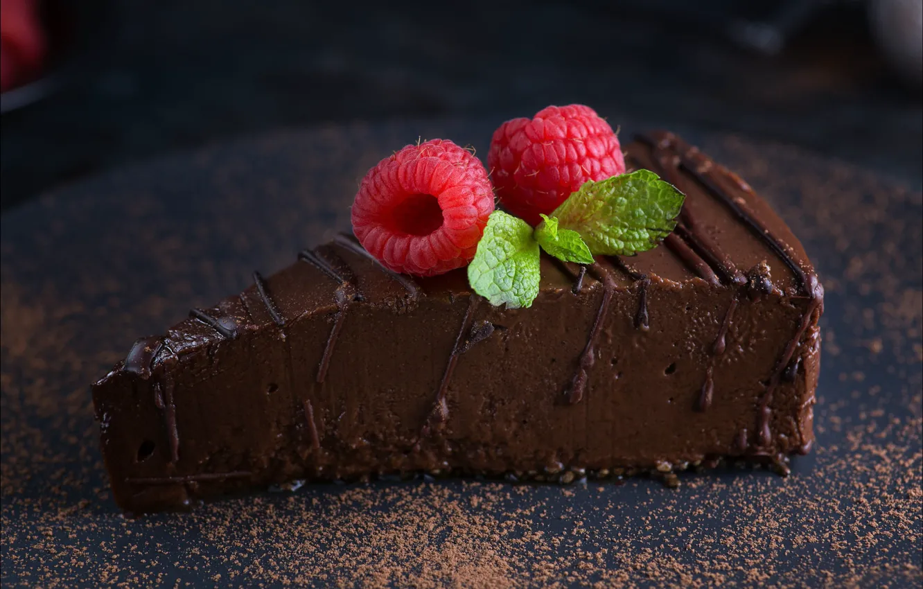 Photo wallpaper berries, raspberry, table, cake, cake, mint, cream, chocolate