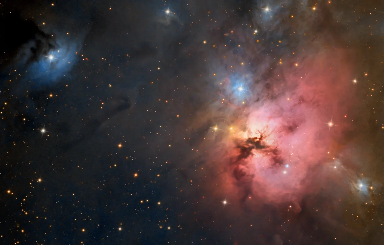 Photo wallpaper nebula, NGC 1579, Perseus