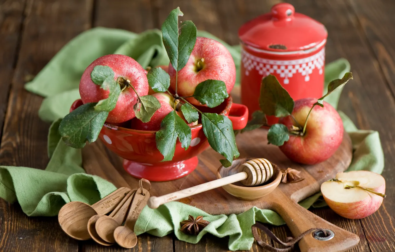 Photo wallpaper autumn, drops, apples, spoon, dishes, red, Board, fruit