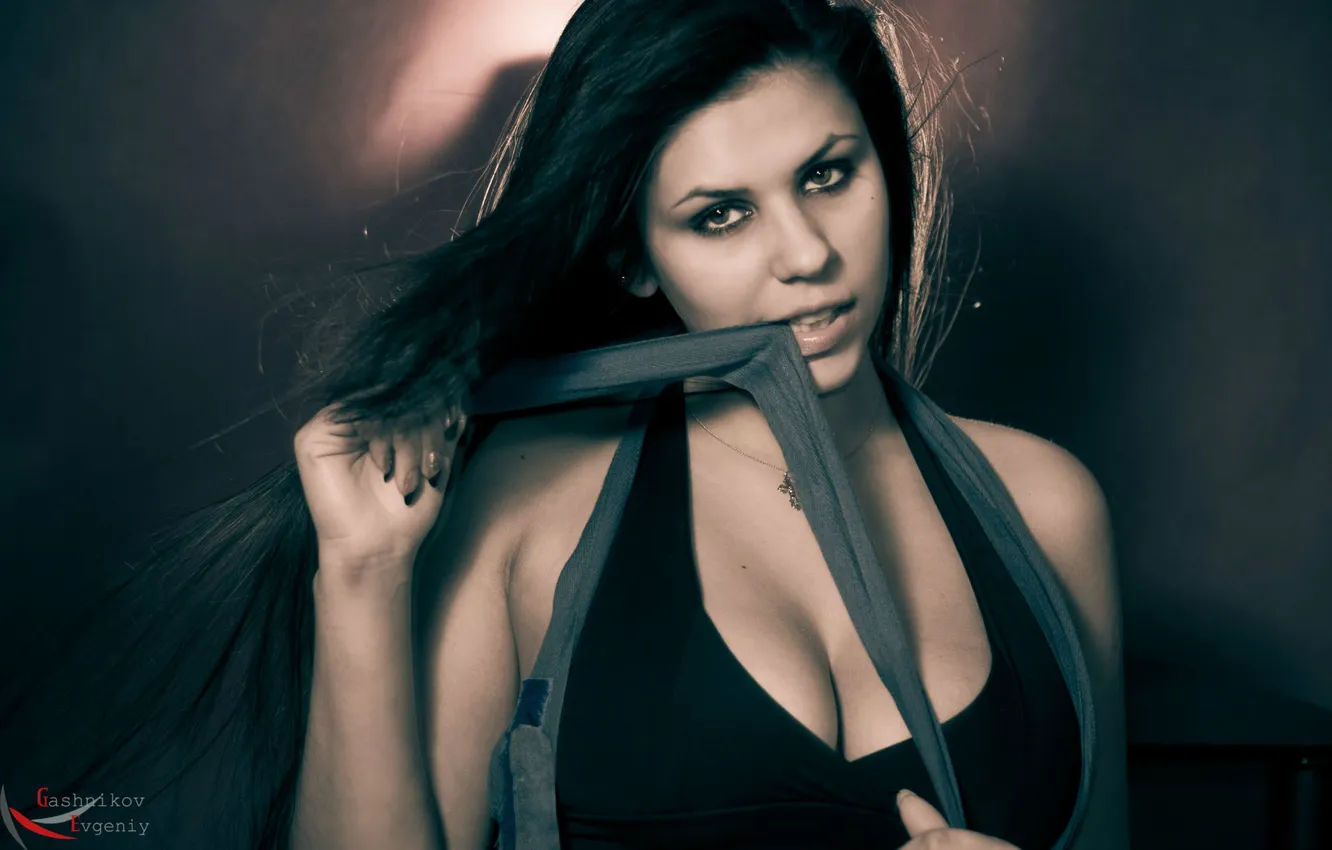 Photo wallpaper eyes, girl, sport, brunette