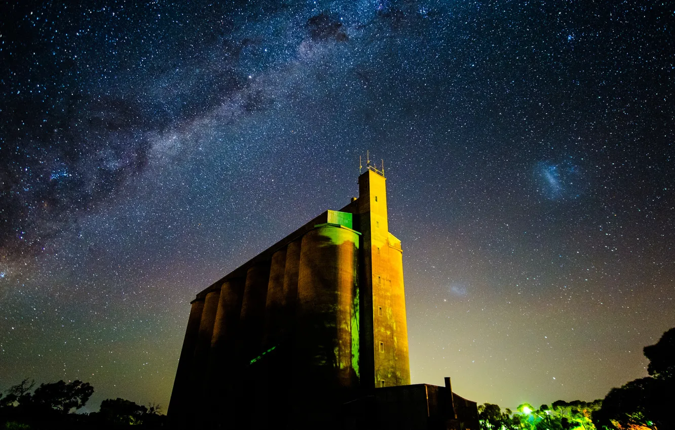 Photo wallpaper space, stars, night, the building, the milky way