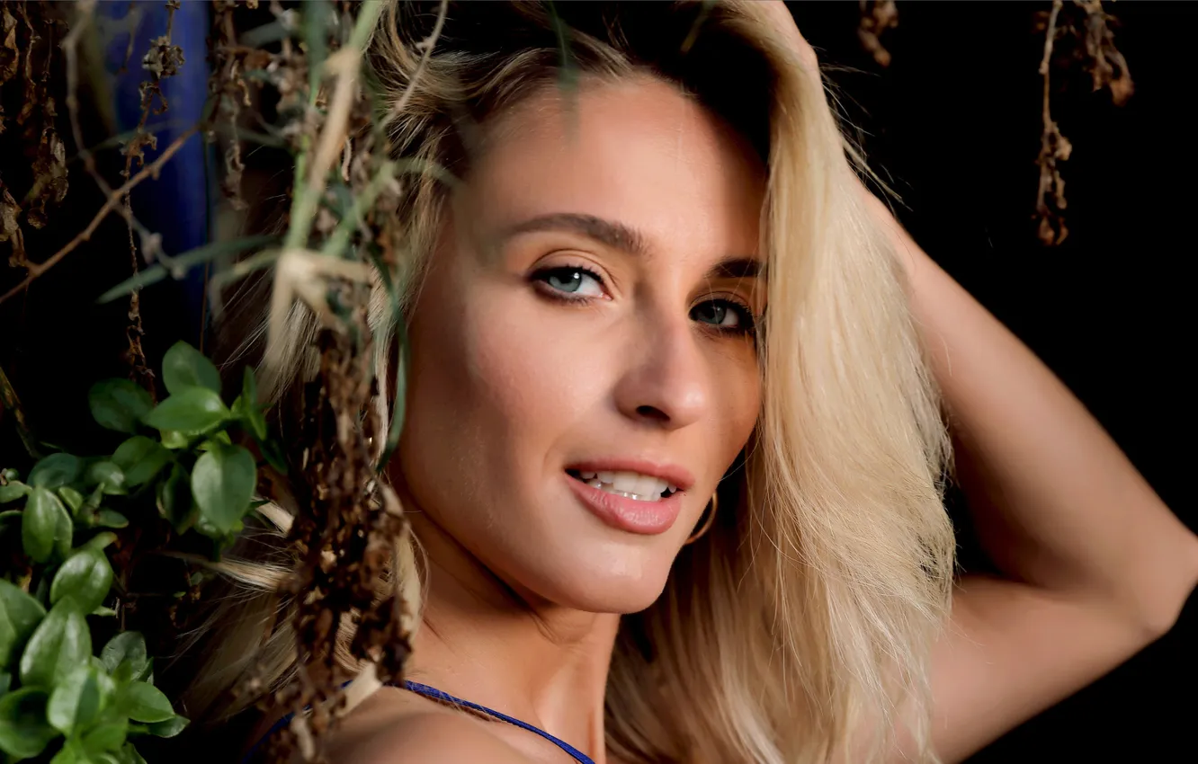 Photo wallpaper blonde, Cara Mell, look