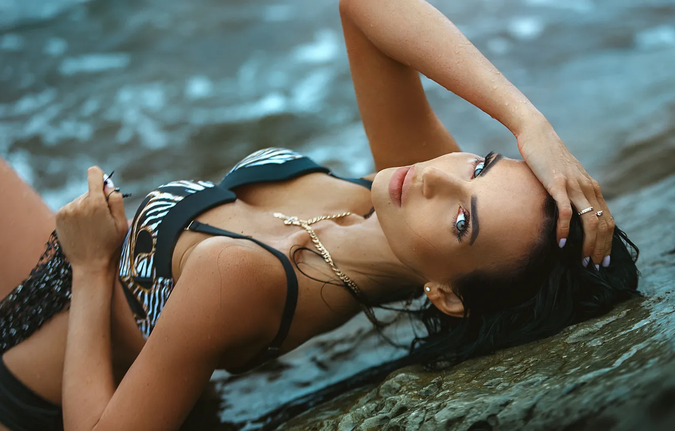 Photo wallpaper swimsuit, chest, look, water, girl, face, pose, hands