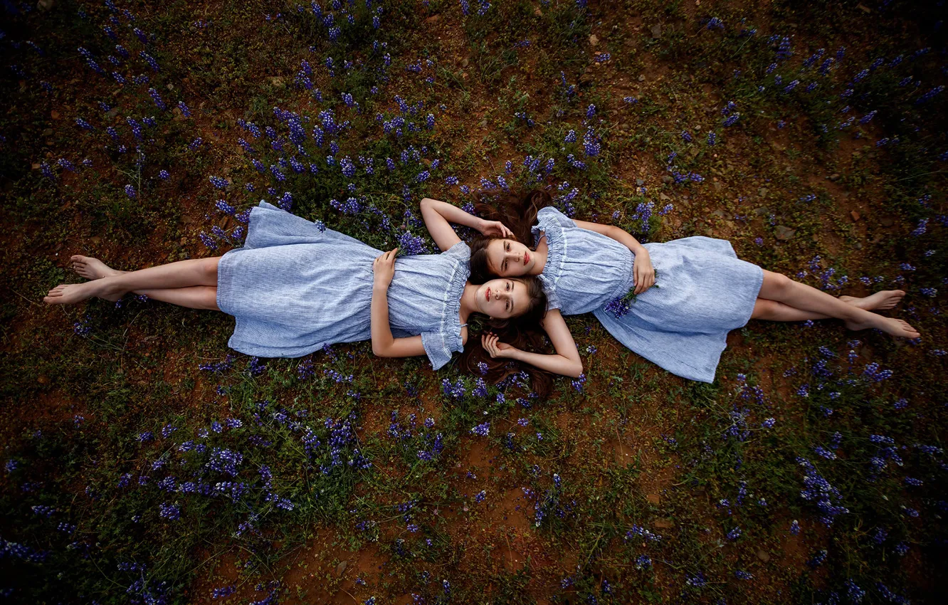 Photo wallpaper flowers, girls, two, barefoot, sisters, lie, brown-haired women, dresses
