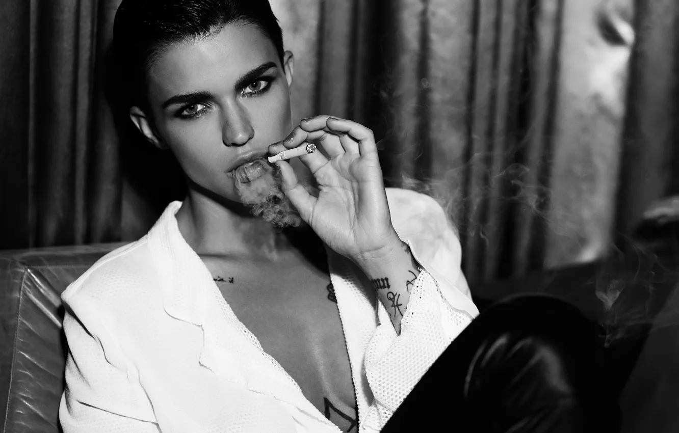 Photo wallpaper photo, model, smoke, makeup, brunette, tattoo, hairstyle, cigarette