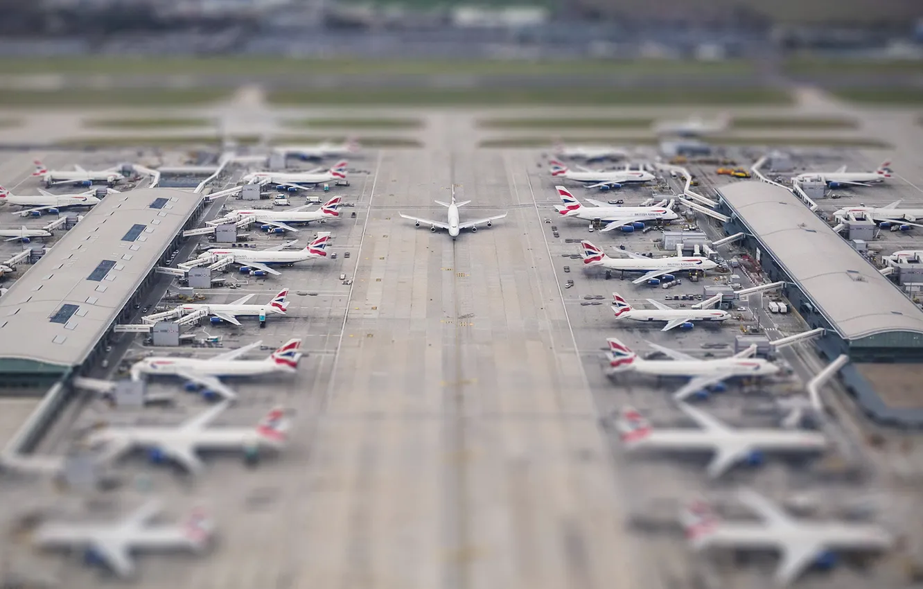 Photo wallpaper airplane, tilt-shift, Diorama, Terminal, Heathrow, illusion