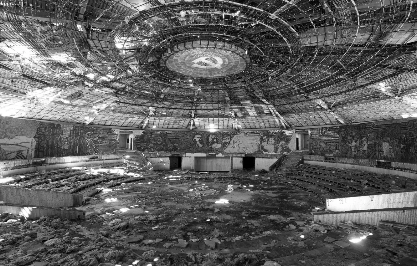 Photo wallpaper devastation, USSR, hall