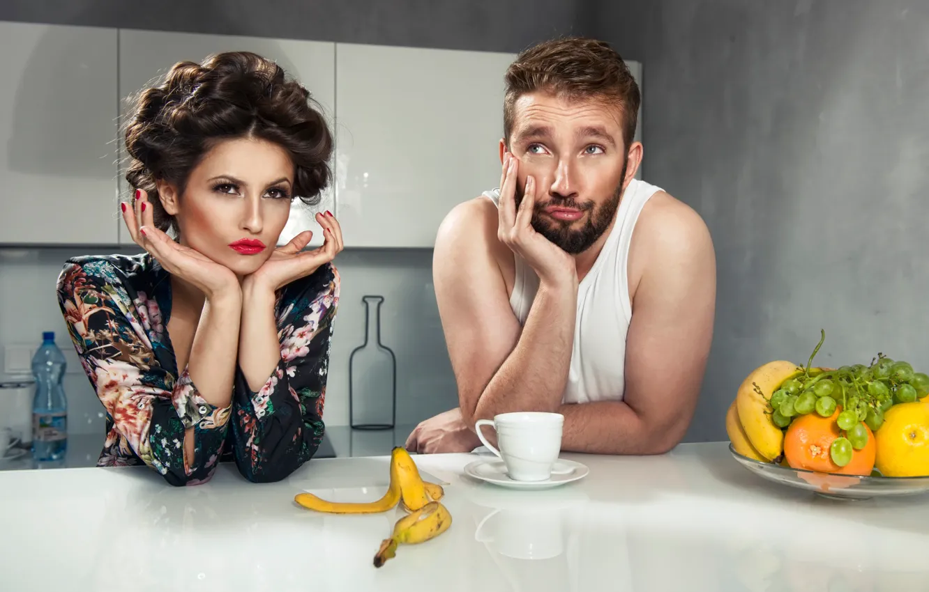 Photo wallpaper Breakfast, pair, kitchen, fruit, banana, husband, wife