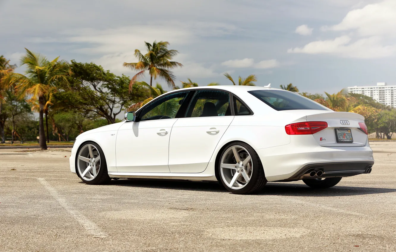 Photo wallpaper Audi, white, vossen wheels, rearside