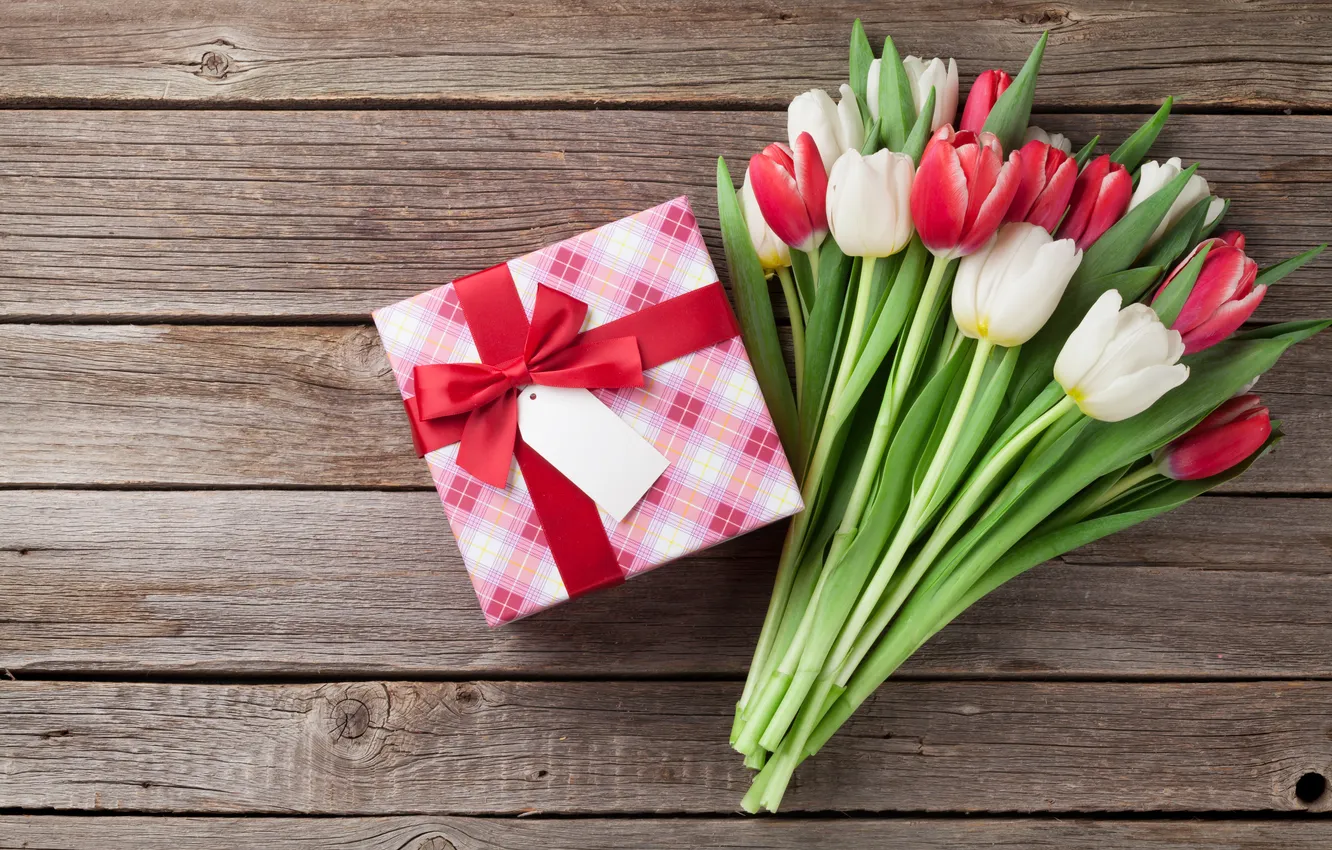 Photo wallpaper flowers, gift, bouquet, tulips, red, love, white, wood