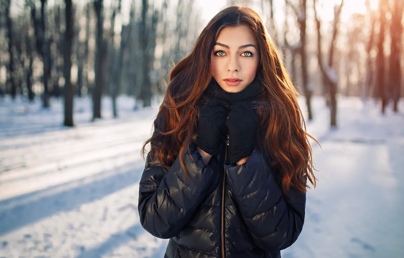 Photo wallpaper girl, white, Day, winter, view, snow, sun, hair