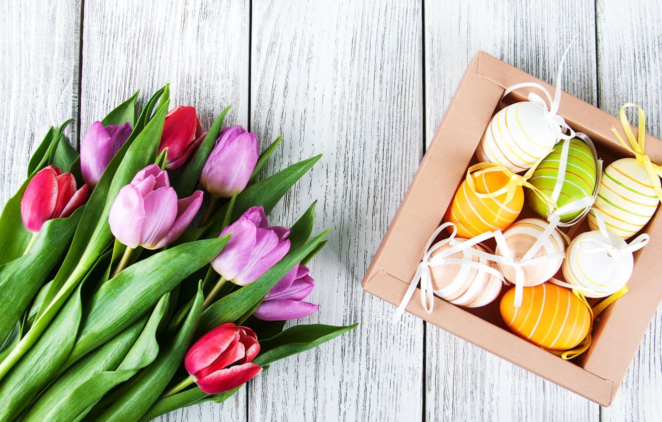 Photo wallpaper flowers, eggs, colorful, Easter, tulips, wood, pink, flowers