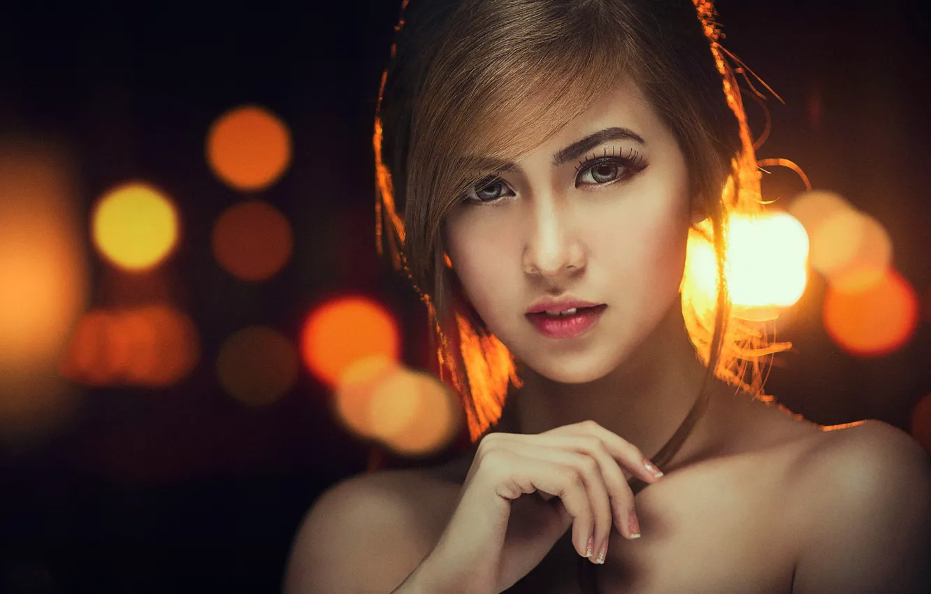 Photo wallpaper look, lights, pose, glare, background, model, portrait, hands
