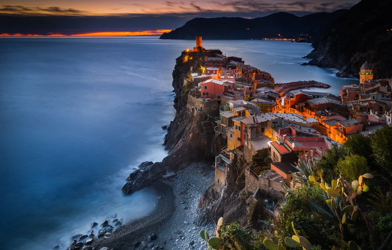 Photo wallpaper sunset, the evening, Italy, town, Vernazza, The Province Of La Spezia
