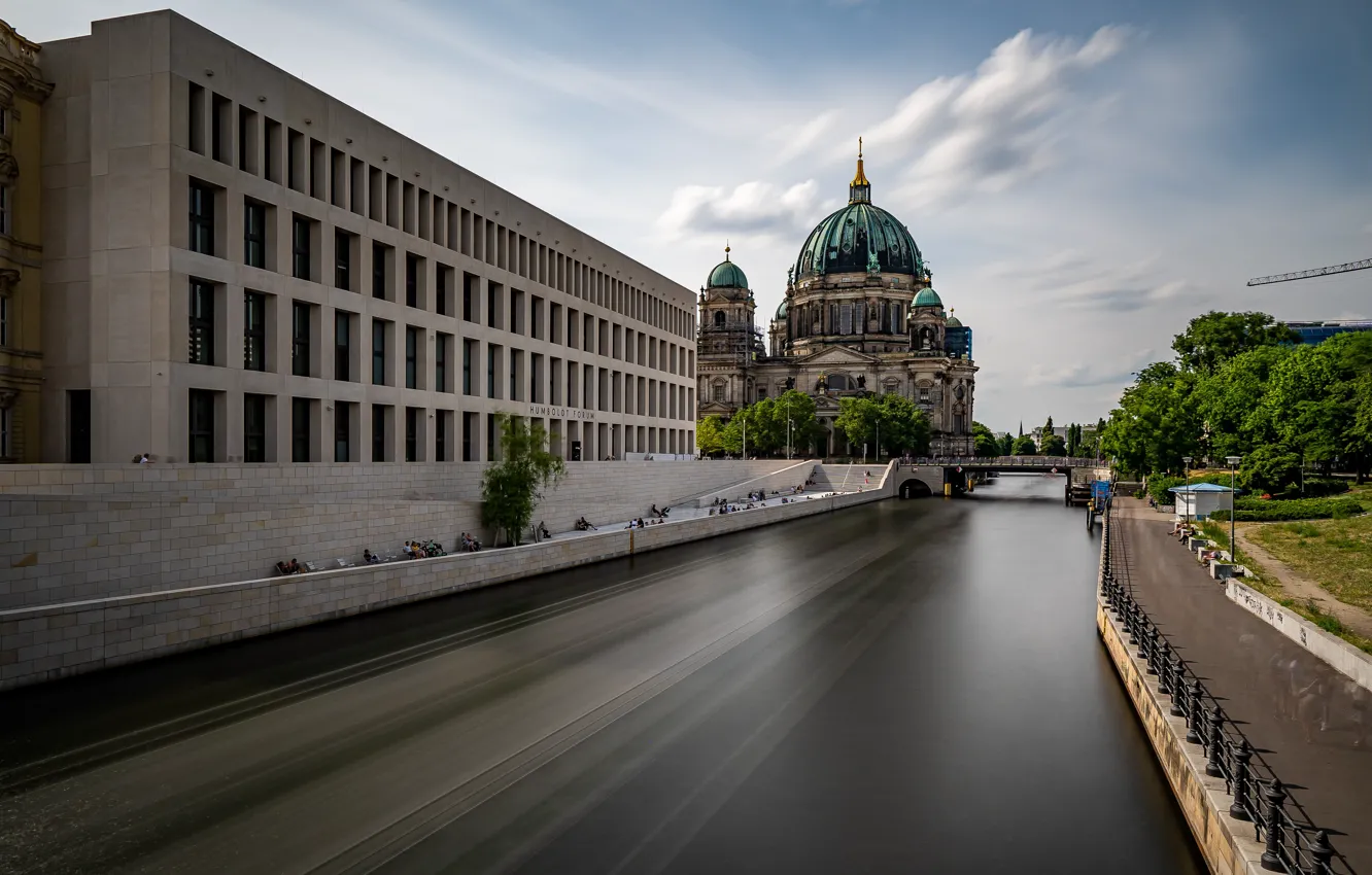 Photo wallpaper Germany, promenade, Berlin, Spree