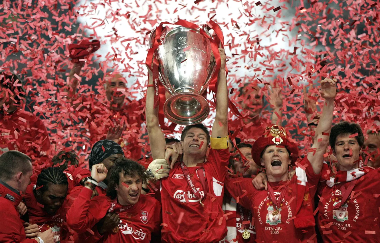 Photo wallpaper football, victory, Italy, cup, 2005, victory, Istanbul, captain
