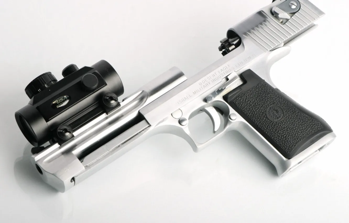 Photo wallpaper weapons, optics, white background, trunk