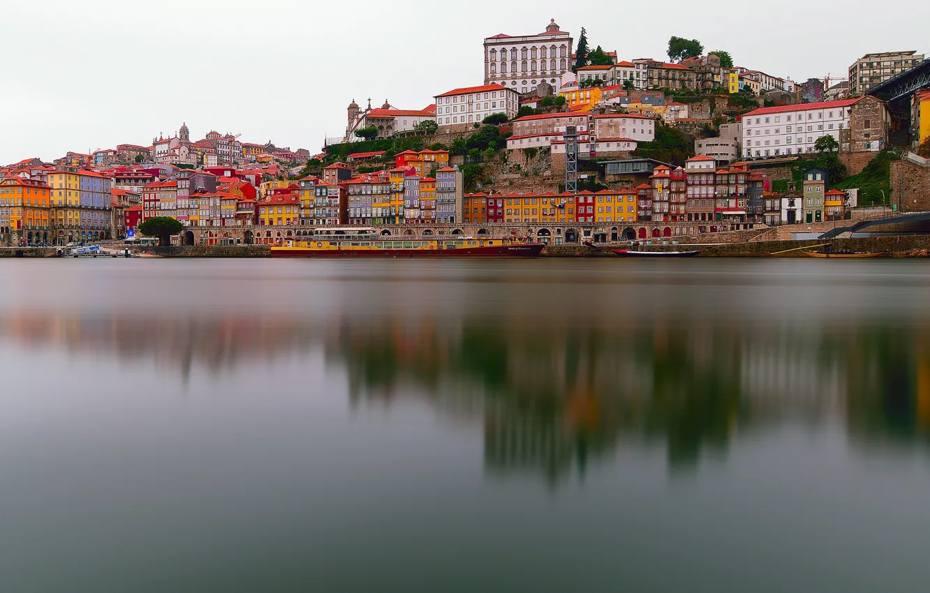 Photo wallpaper landscape, river, home, boats, Portugal, promenade, piers, Port