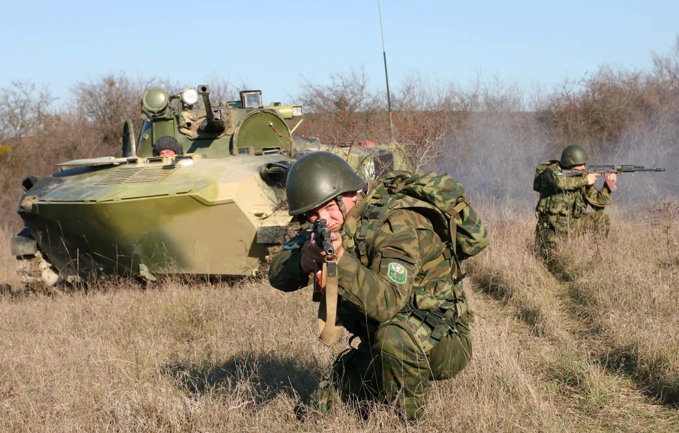 Photo wallpaper soldiers, landing, assault, BMD, division, 7th, photo Wallpaper, exercises.