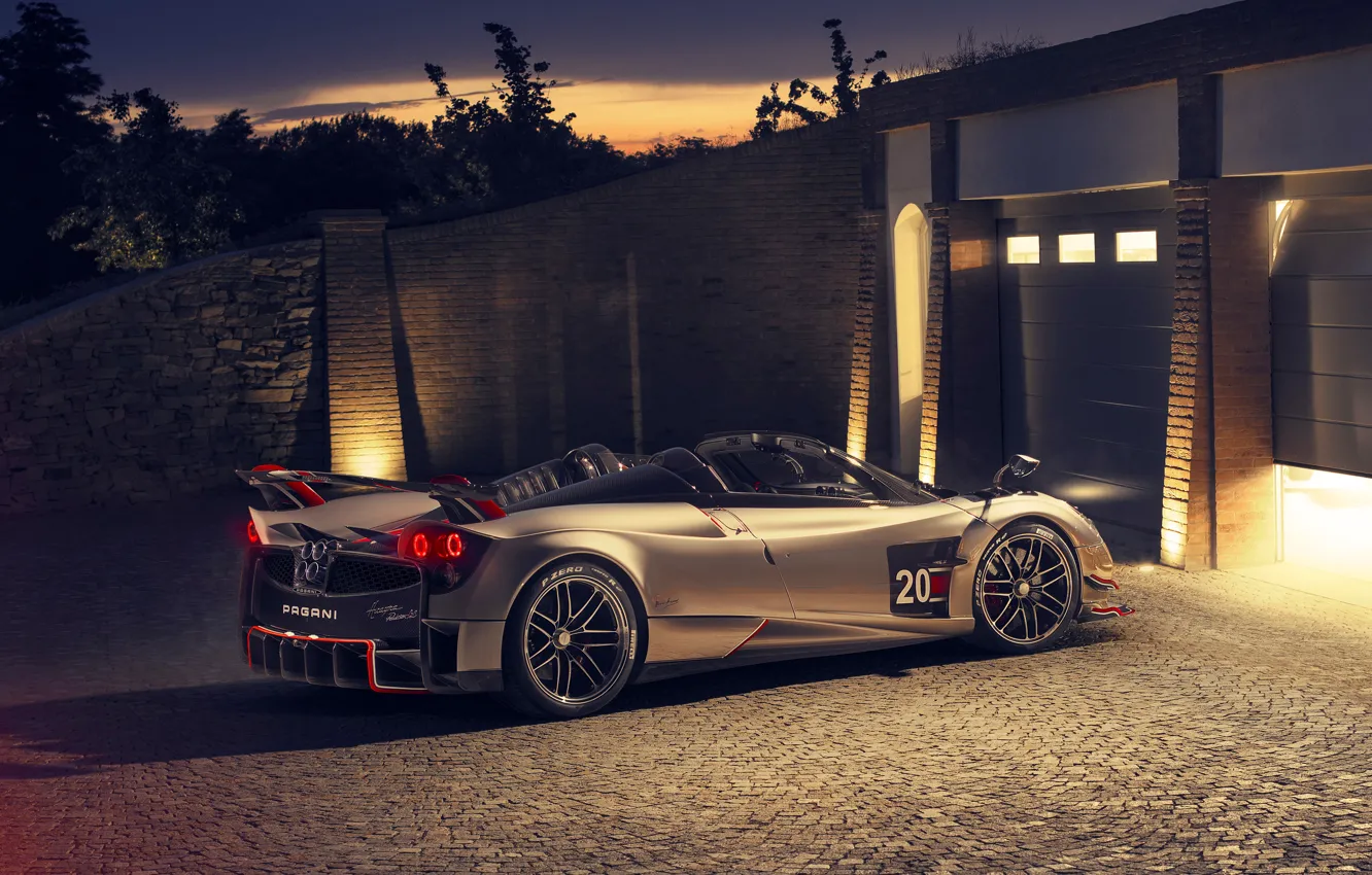 Photo wallpaper roadster, pagani, to huayr