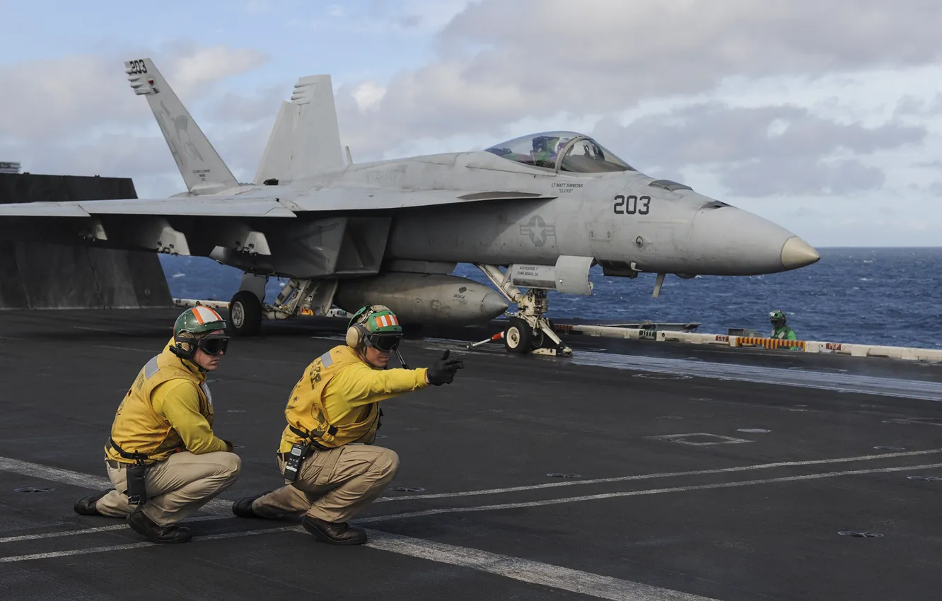 Photo wallpaper fighter, deck, attack, the rise, Super Hornet, F-18, deck, McDonnell Douglas