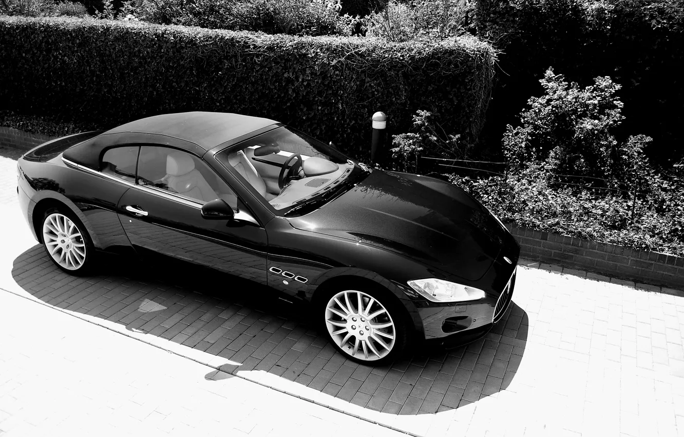 Photo wallpaper shadow, black and white, maserati granturismo