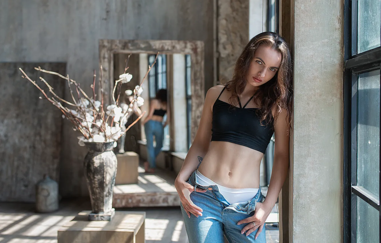 Photo wallpaper girl, photo, photographer, blue eyes, flowers, model, bokeh, window