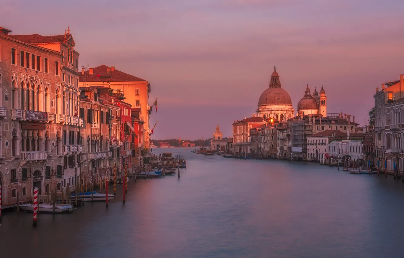 Photo wallpaper home, Italy, Venice, Cathedral, channel, glow