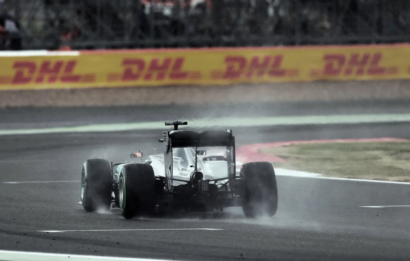 Photo wallpaper rain, track, the car