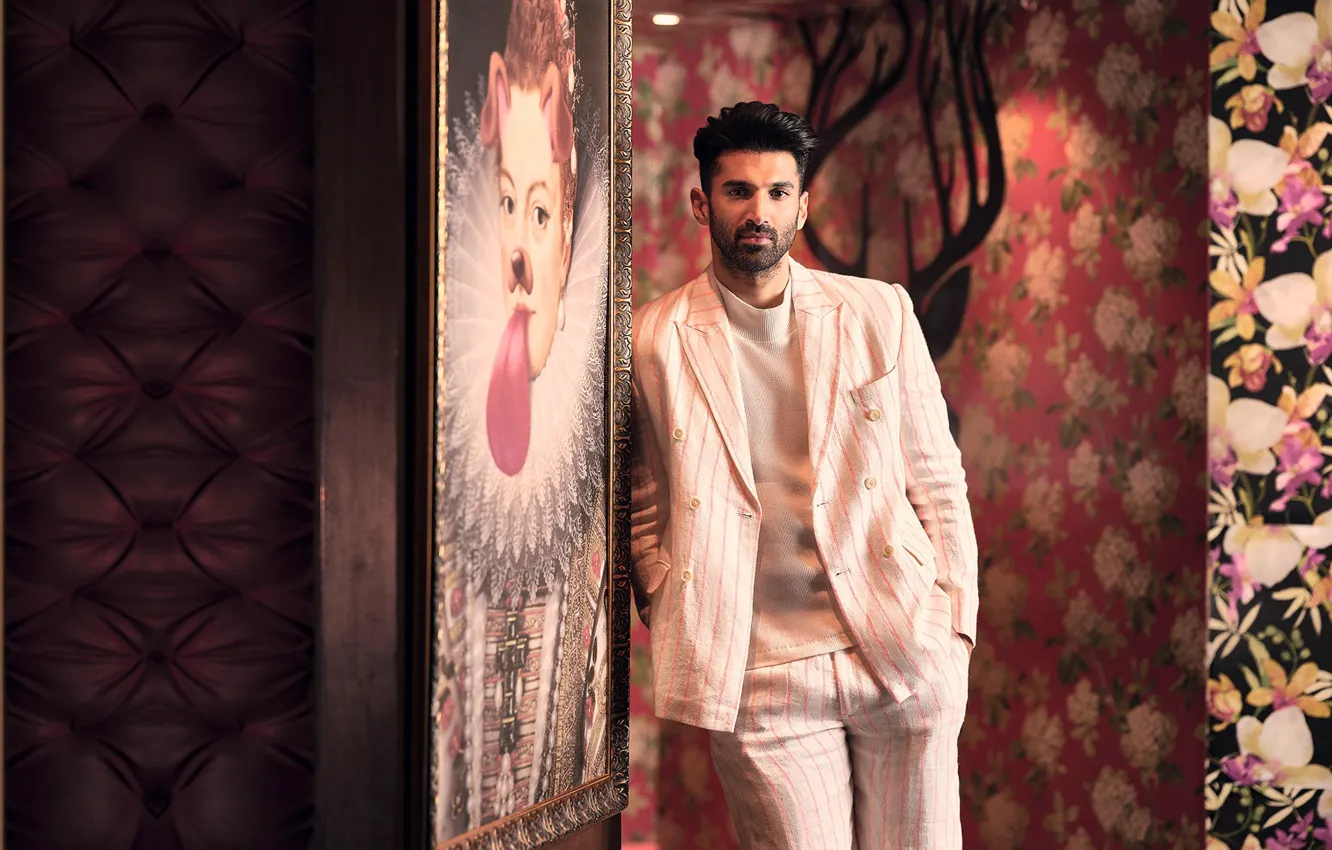 Photo wallpaper Indian actor, Aditya Roy Kapoor, cosmo india, author malik zinaili, Aditya Roy Kapoor for Cosmo …
