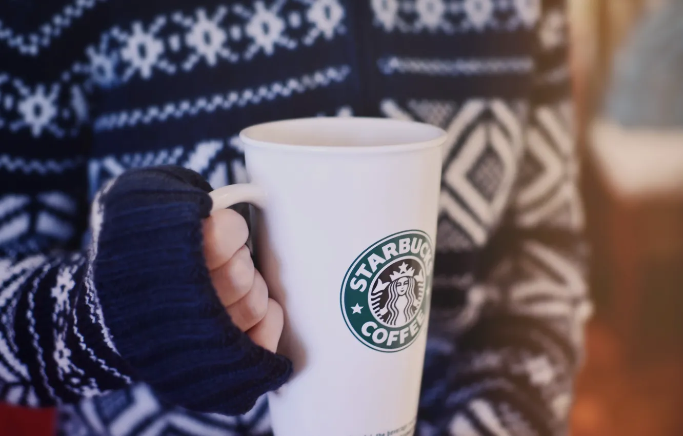 Photo wallpaper winter, girl, glass, coffee, hands, sweater, starbucks