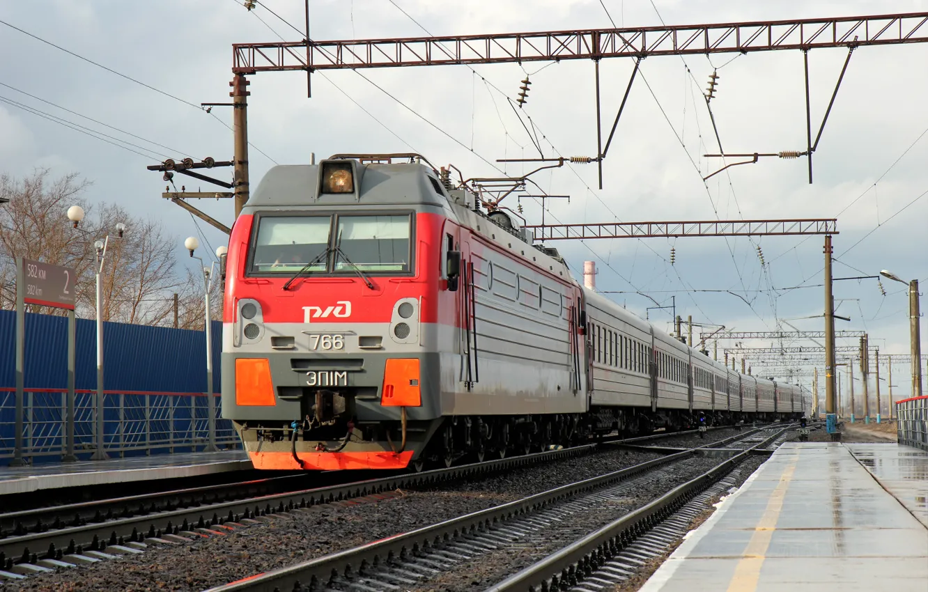 Photo wallpaper spring, station, Train, railroad, locomotive, electric