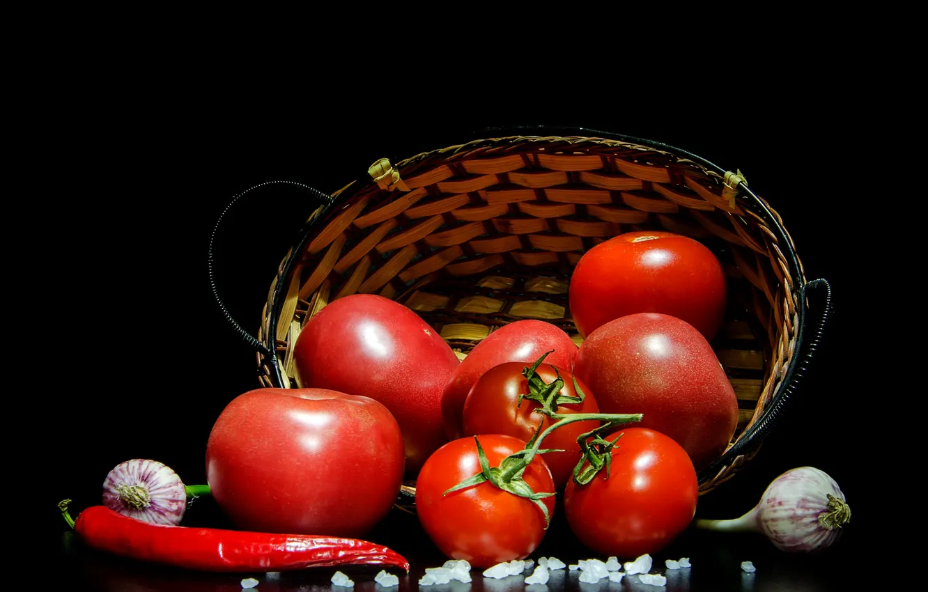 Photo wallpaper pepper, black background, basket, vegetables, tomatoes, tomatoes