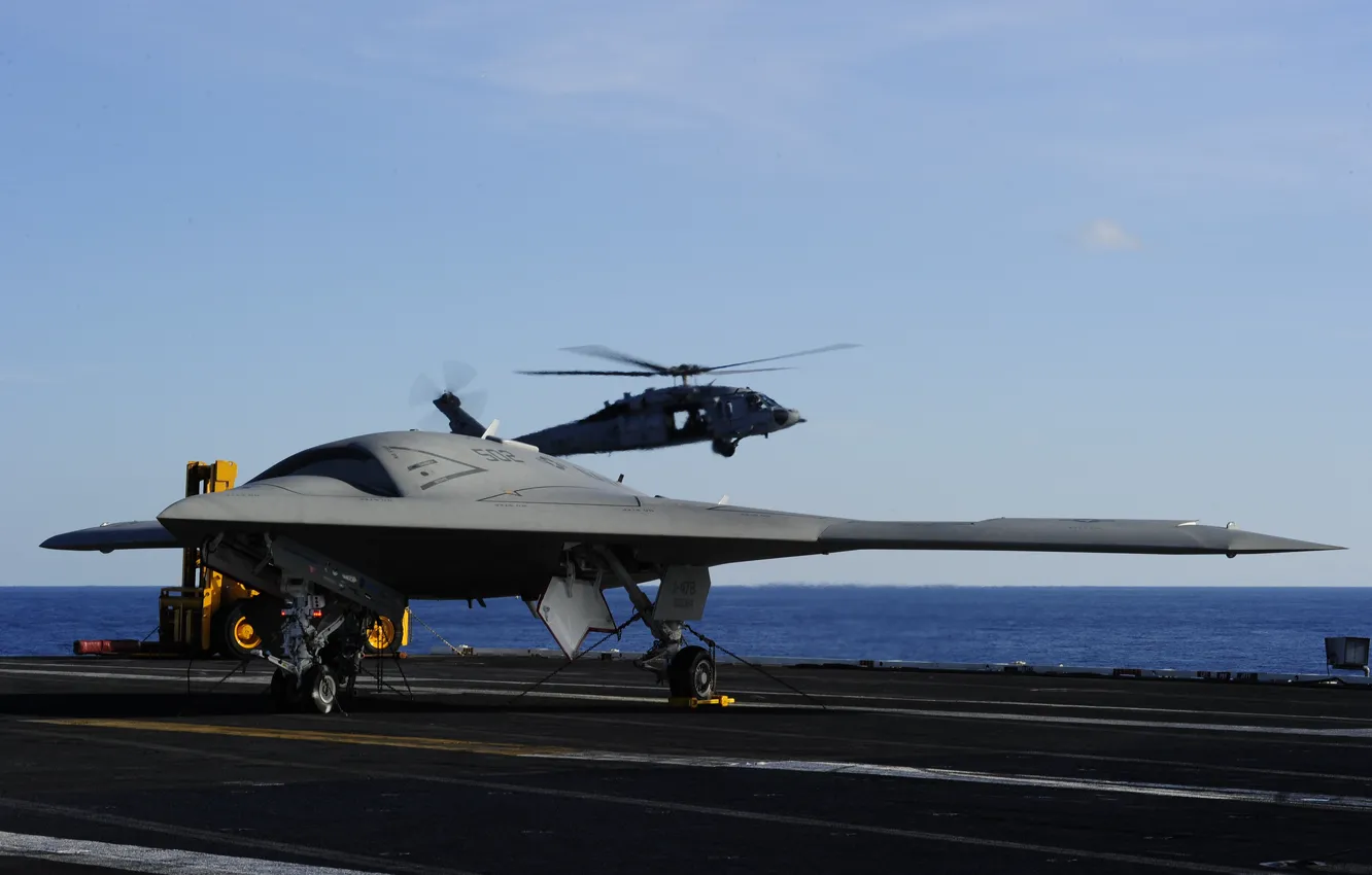 Photo wallpaper USS Harry S. Truman, UAV X-47B 502, aboard the aircraft carrier