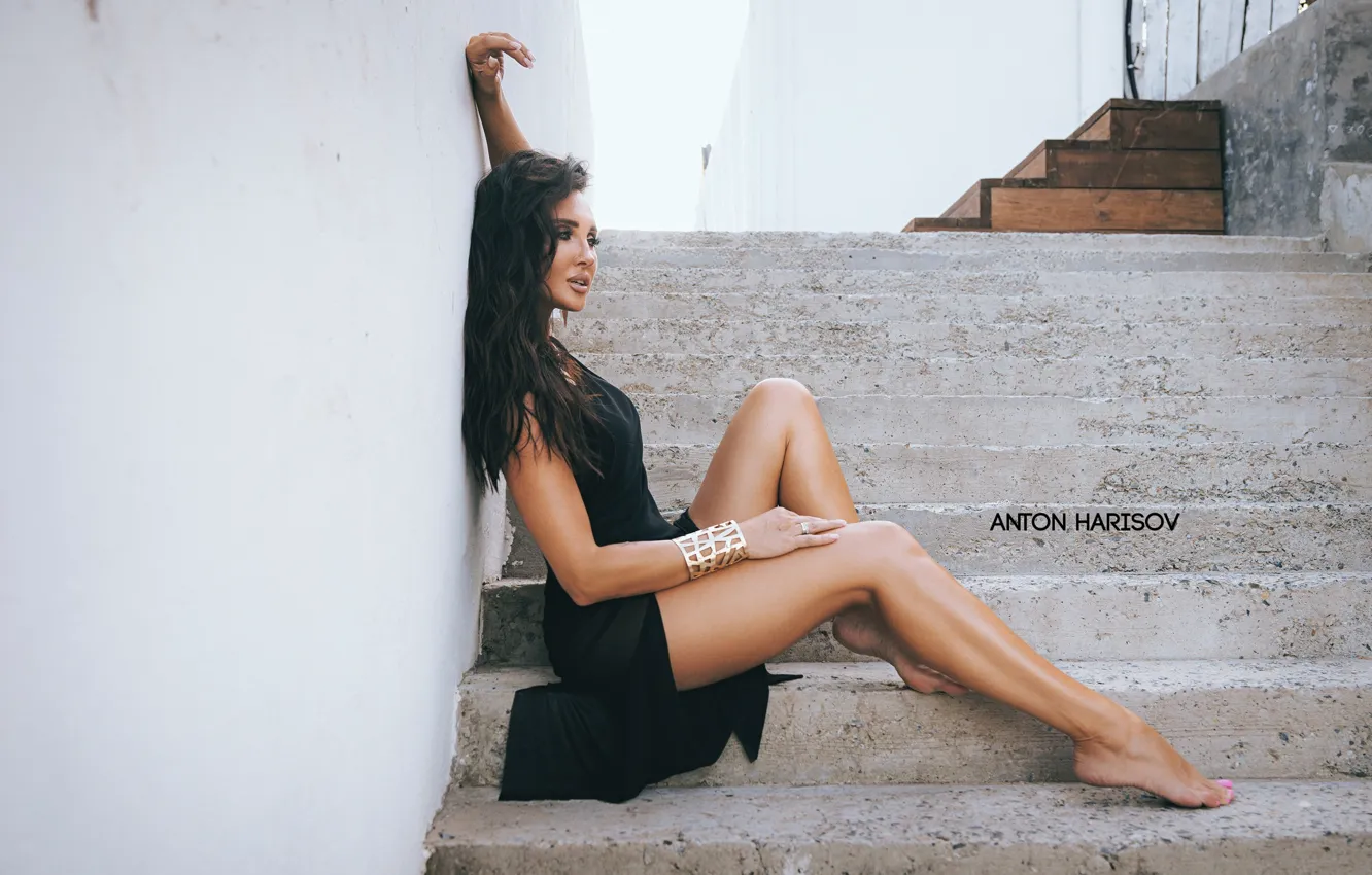 Photo wallpaper girl, pose, dress, brunette, ladder, bracelet, legs, long hair