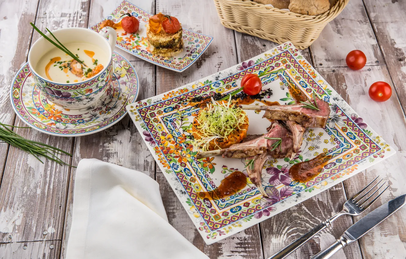 Photo wallpaper food, tomatoes, the first dish, soup, ribs